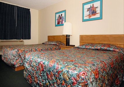 Econo Lodge Cortez 03.[2]